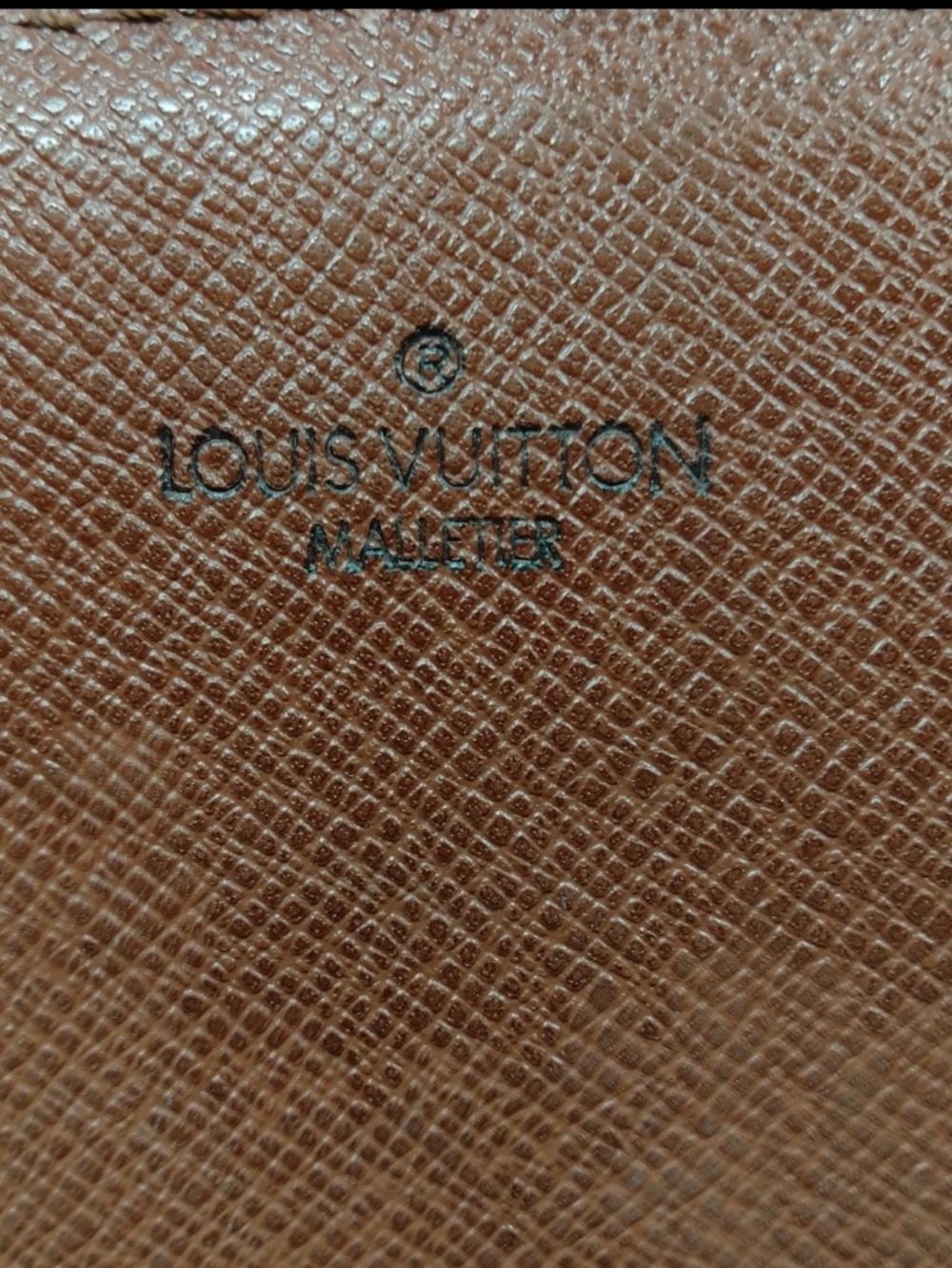Louis Vuitton Cartouchiere MM Shoulder Bag – Monogram Canvas - Picture 9 of 9